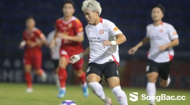 Ngô Đăng Khoa chia tay tuyển Việt Nam trước ASEAN Cup