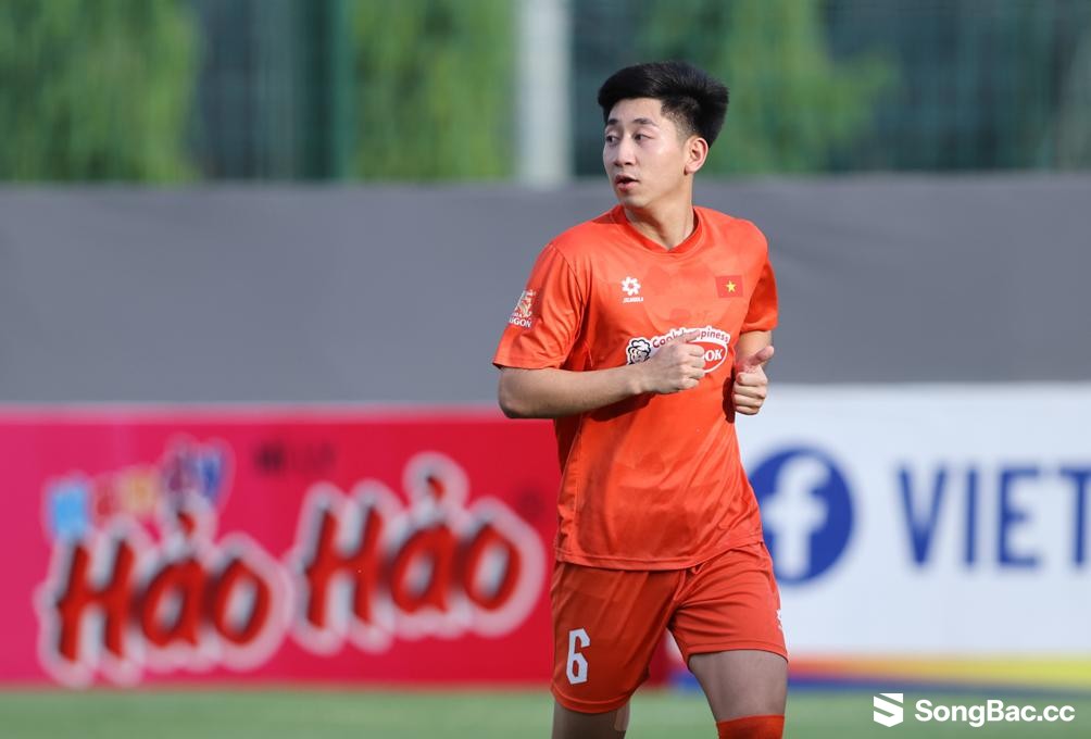 Nguyễn Nhật Minh nỗ lực để có tên dự AFF Cup 2026