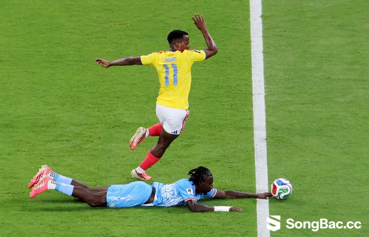 CHDC Congo nhận được nhiều lời khen nhờ hàng phòng ngự kỷ luật. (Ảnh: Reuters)