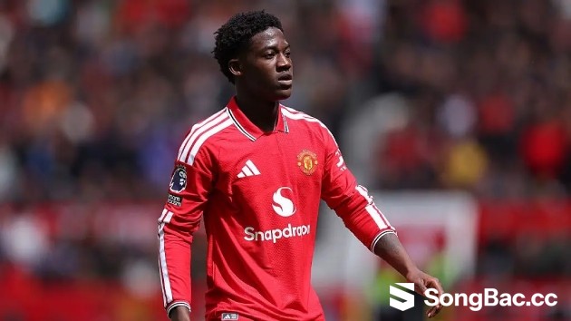 Kobbie Mainoo bị phớt lờ ở ĐT Anh là điều tốt với Man United