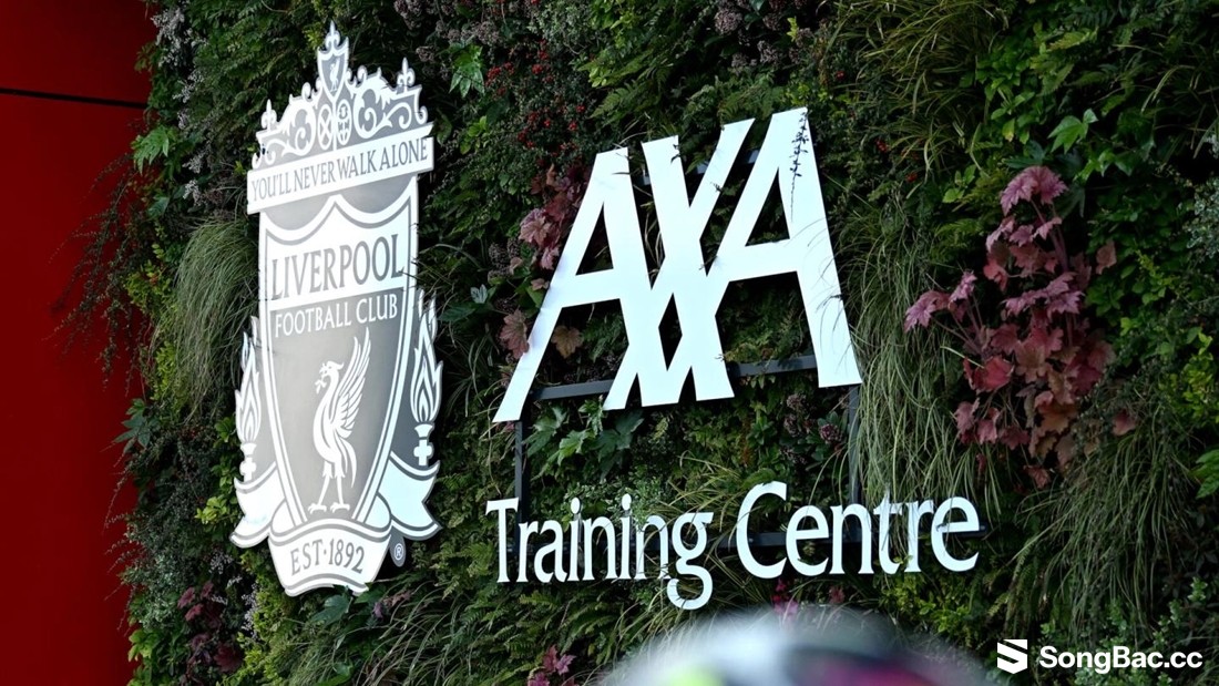 HLV Iraola đưa 4 thân tín từ Bournemouth tới Liverpool HLV Iraola đưa 4 thân tín từ Bournemouth tới Liverpool