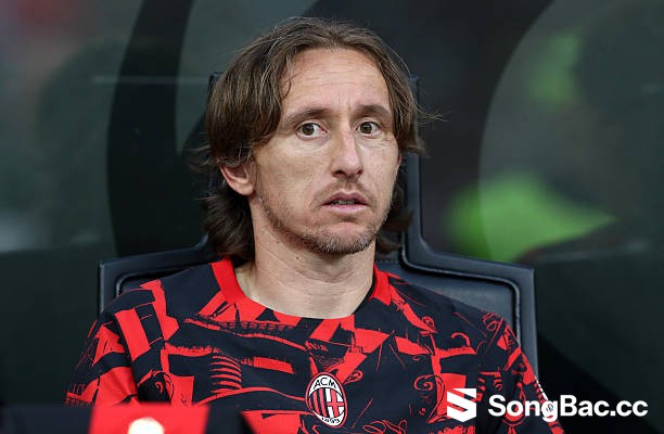 Rời World Cup, Modric sắp ra quyết định tương lai với AC Milan Rời World Cup, Modric sắp ra quyết định tương lai với AC Milan