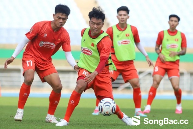 Tuyển Việt Nam rà soát lực lượng, chờ đấu Siheung FC Tuyển Việt Nam rà soát lực lượng, chờ đấu Siheung FC