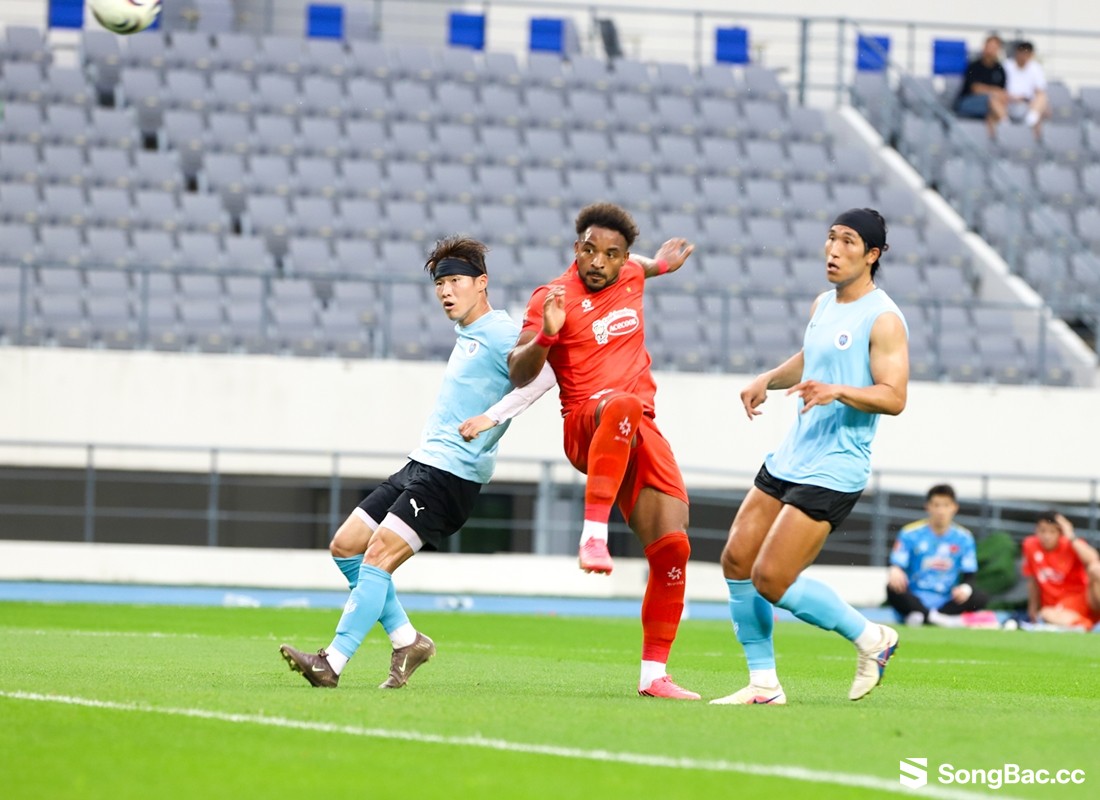 Việt Nam hạ Yongin FC 2-1 nhờ Xuân Son Việt Nam hạ Yongin FC 2-1 nhờ Xuân Son