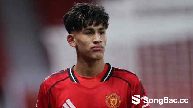 JJ Gabriel sáng cửa phá kỷ lục tồn tại 76 năm ở MU JJ Gabriel sáng cửa phá kỷ lục tồn tại 76 năm ở MU