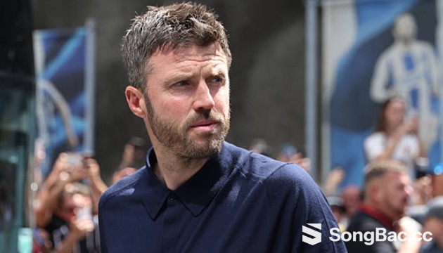 Cách HLV Carrick khai phá tiềm năng của Santos tại MU Cách HLV Carrick khai phá tiềm năng của Santos tại MU
