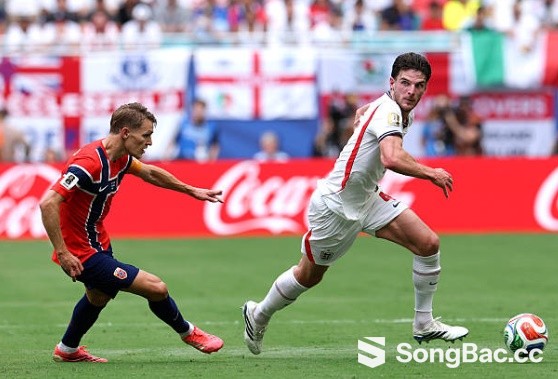Báo động đỏ cho dàn sao trụ cột của Arsenal Báo động đỏ cho dàn sao trụ cột của Arsenal