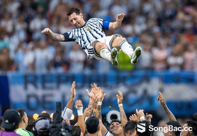 Ít nhất 12 người Bangladesh tử vong do bạo lực liên quan đến World Cup Ít nhất 12 người Bangladesh tử vong do bạo lực liên quan đến World Cup
