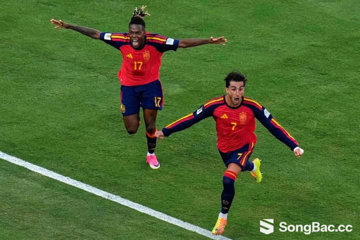 Tây Ban Nha độc bá World Cup: Dạy đối thủ đá bóng, Messi, Mbappe cũng chịu thua