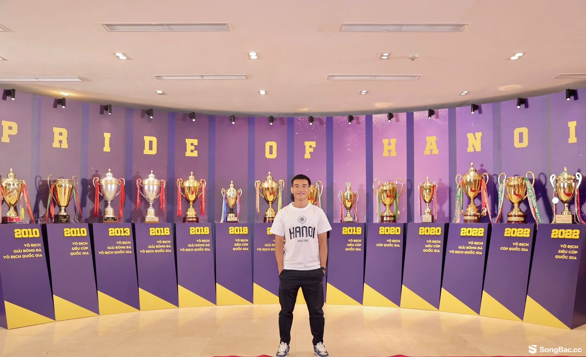 Hà Nội FC chính thức chia tay Đậu Văn Toàn