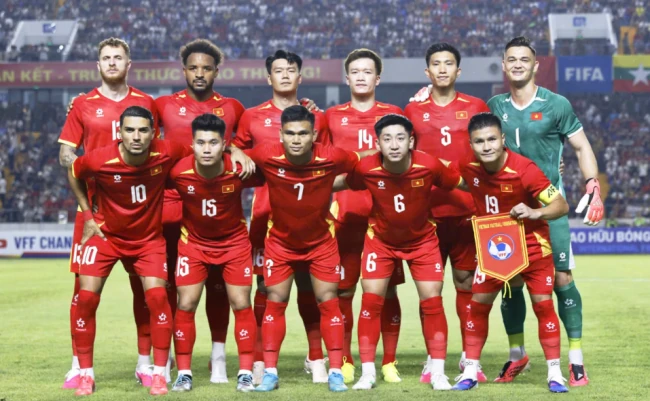 Tuyển Việt Nam với bài toán khẳng định vị thế ở ASEAN Cup