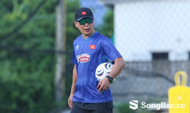 HLV Kim Sang-sik nên để Đình Bắc đá chính vì World Cup 2030 HLV Kim Sang-sik nên để Đình Bắc đá chính vì World Cup 2030