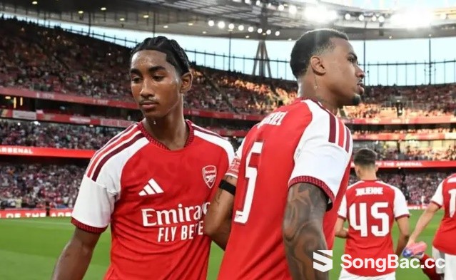 Arsenal có thể tin tưởng niềm tự hào Hale End để thay Saliba