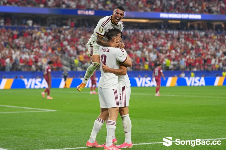 Siêu máy tính dự đoán tỷ lệ thắng Tây Ban Nha vs Argentina, chung kết World Cup