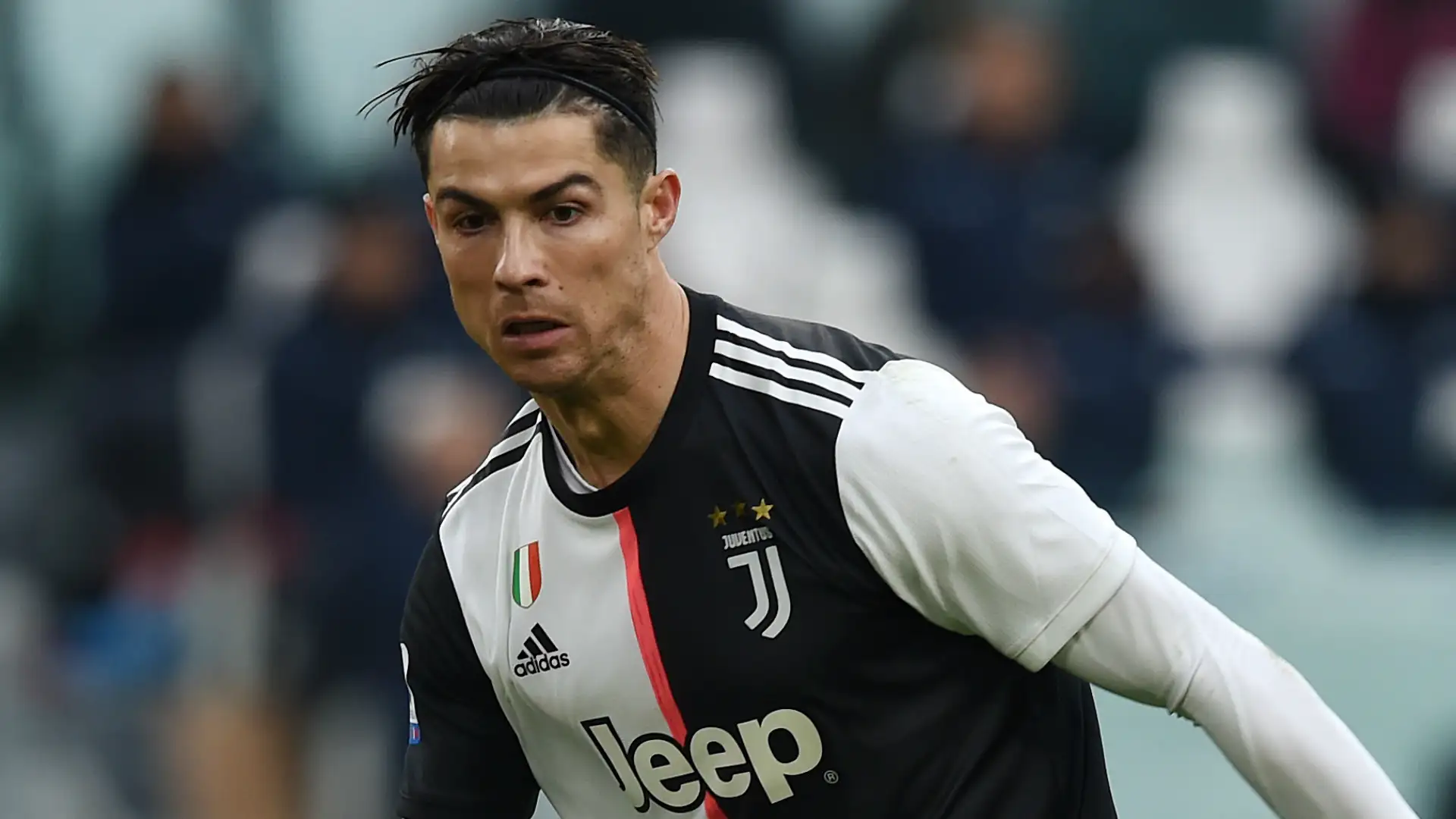 Ngày này năm xưa: Đoạn kết dở dang của Ronaldo ở Juventus Ngày này năm xưa: Đoạn kết dở dang của Ronaldo ở Juventus