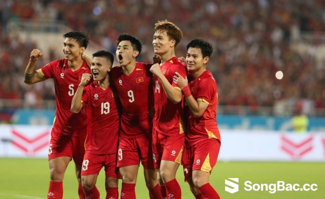 Soi trận Thái Lan vs Việt Nam: Trông chờ Xuân Son nổ súng ở Rajamangala Soi trận Thái Lan vs Việt Nam: Trông chờ Xuân Son nổ súng ở Rajamangala